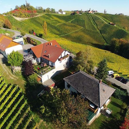Familienweingut Oberer Germuth Hotel Leutschach Kültér fotó